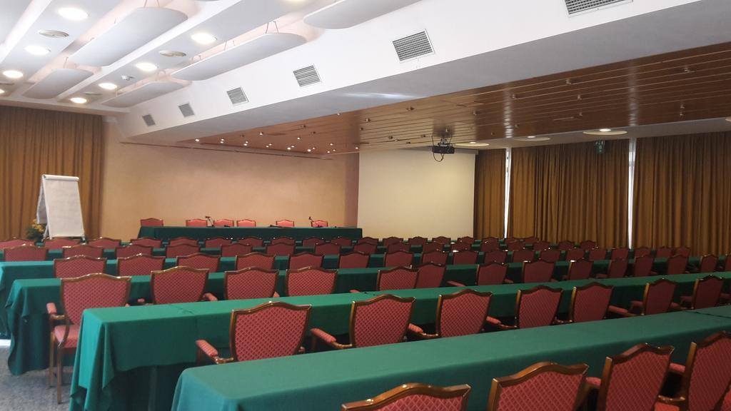 Grand Hotel Ambasciatori Wellness & Spa Chianciano Terme Exterior foto