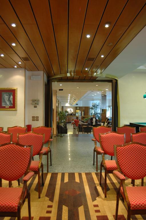 Grand Hotel Ambasciatori Wellness & Spa Chianciano Terme Exterior foto