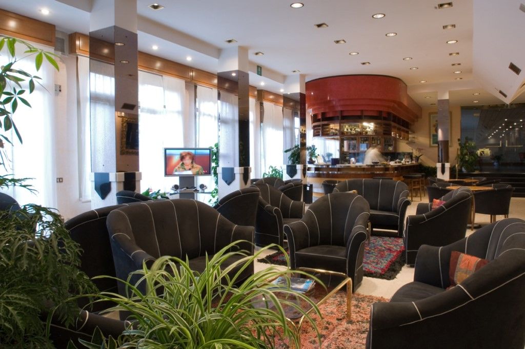 Grand Hotel Ambasciatori Wellness & Spa Chianciano Terme Exterior foto